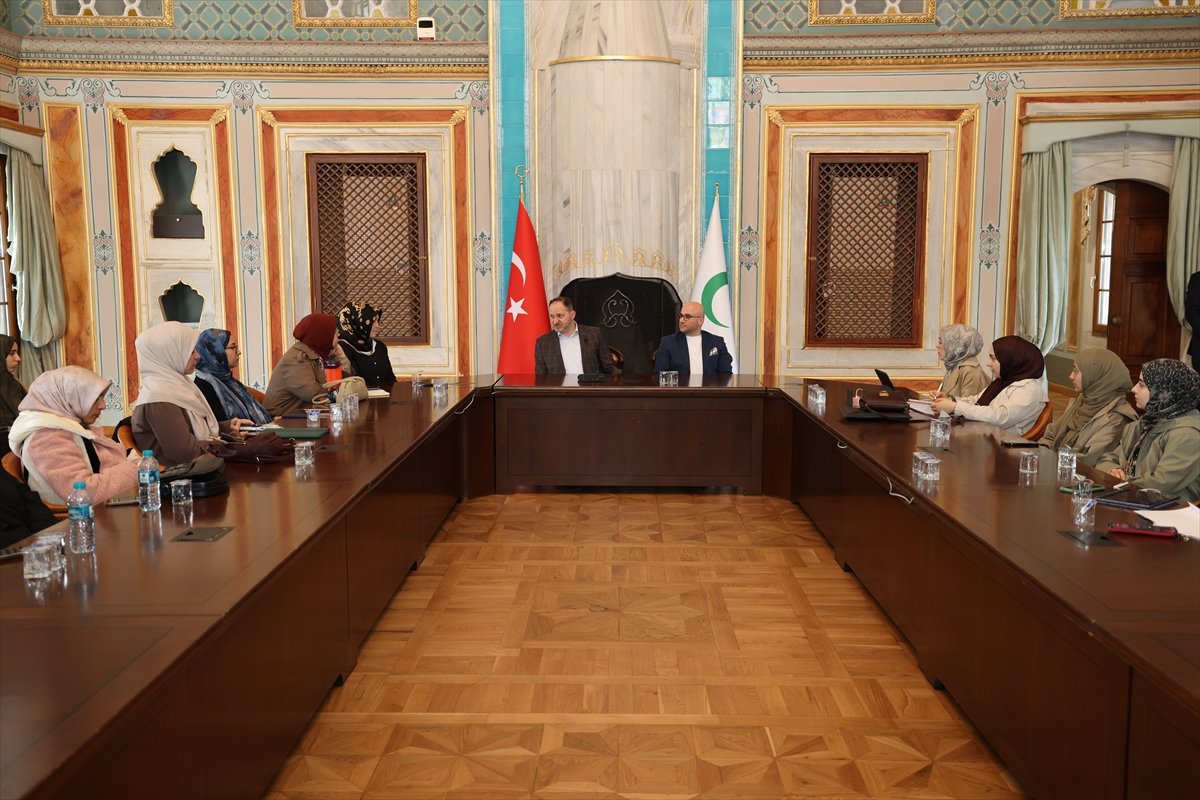 İstanbul’da “Dijital Dönüşümün Toplumsal Etkileri: İnternet, Bağımlılıklar ve Geleceğimiz” semineri düzenlendi – Sotwe Link