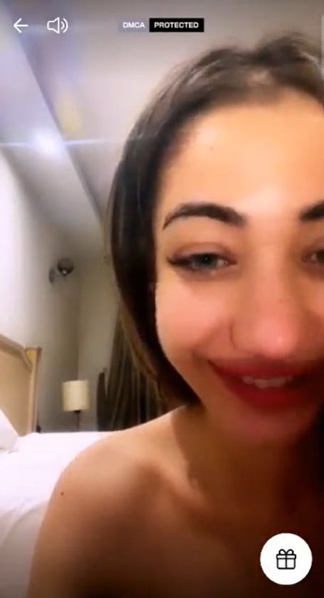 Tango Fenomen Poine Coşturuyor - Utanmaz Kızlar | Türk İfşa, Reklamsız İfşa Platformu