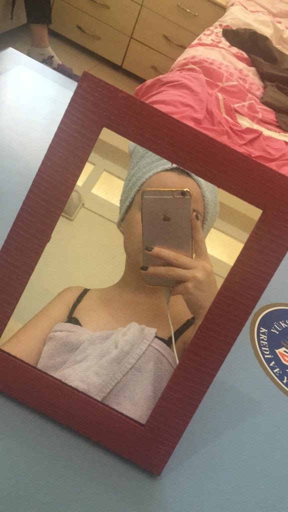 Üniversiteli Dilenci Kübra - Utanmaz Kızlar | Türk İfşa, Reklamsız İfşa Platformu