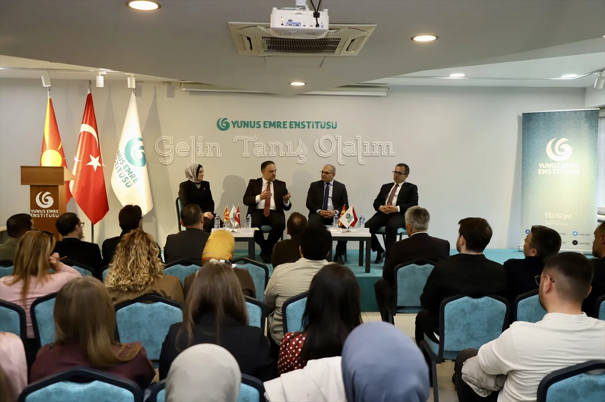 Üsküp’te “Şairler Sultanı Baki Paneli” düzenlendi – Sotwe Link