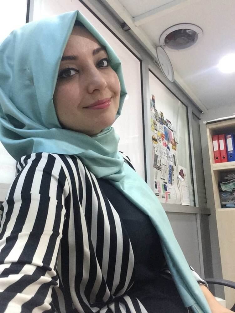 Türbanlı Sümeyye - Utanmaz Kızlar | Türk İfşa, Reklamsız İfşa Platformu