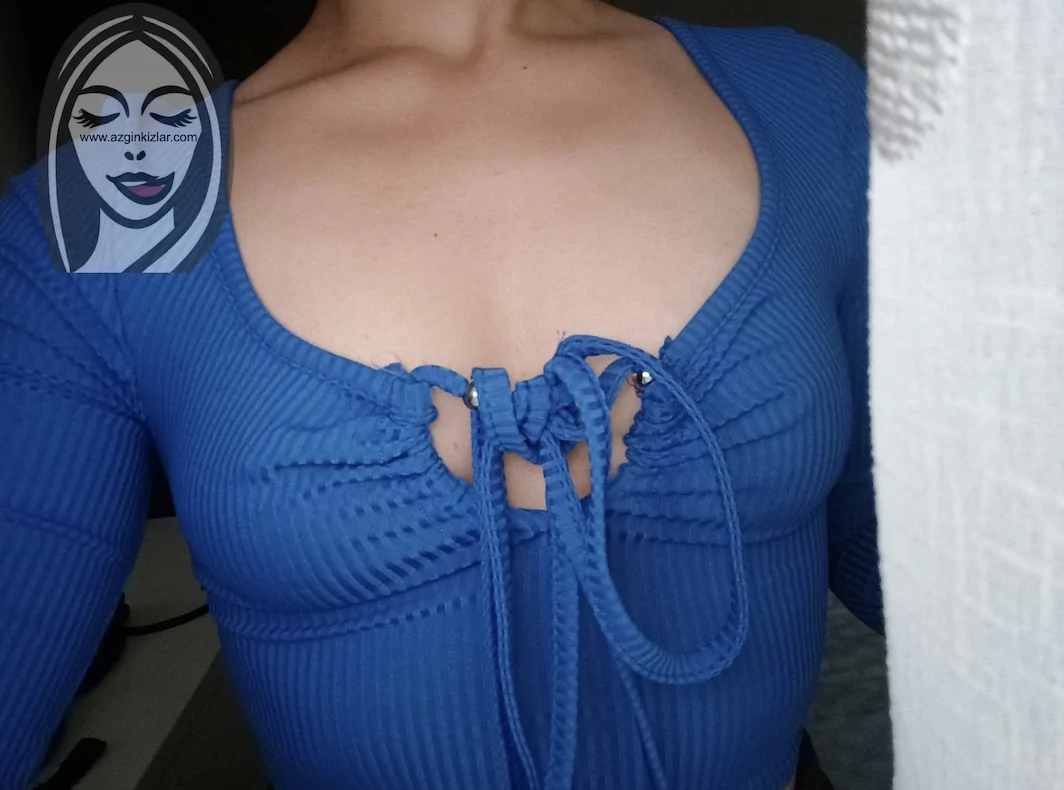20'lik İzmirli Ayda - Azgın Kızlar | Türk ifşa ve Türk porno