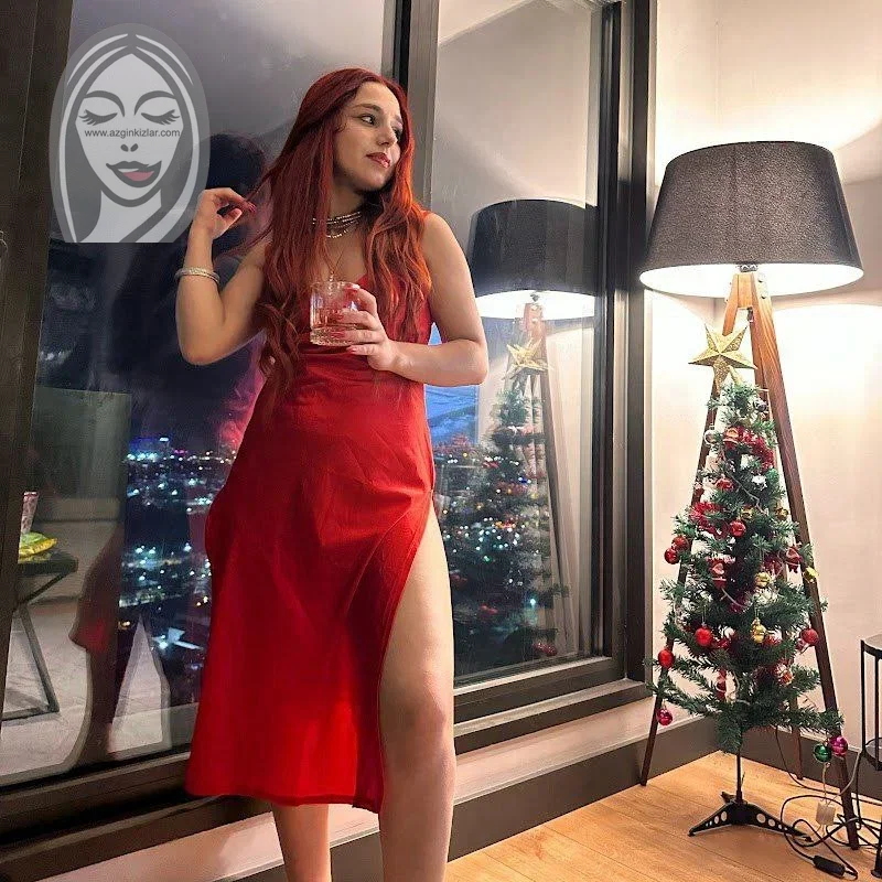 Kızıl Üniversiteli Sevgilisi İle Takılıyor - Azgın Kızlar | Türk ifşa ve Türk porno