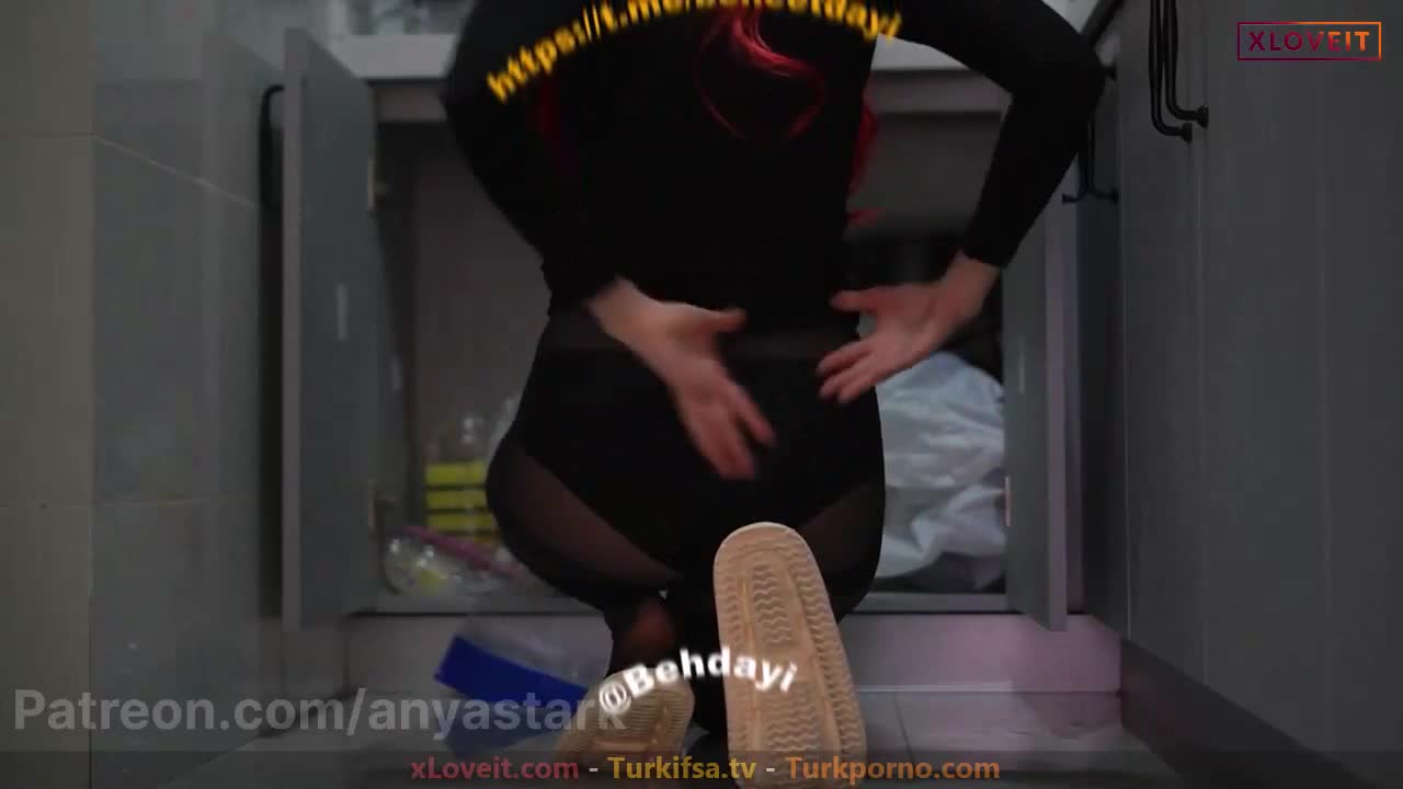 Anya Stark Ifşa: Seksi Hatun Tezgahın Altını Düzeltti İzle - OnlyFans HD İzle | HD Türk İfşa