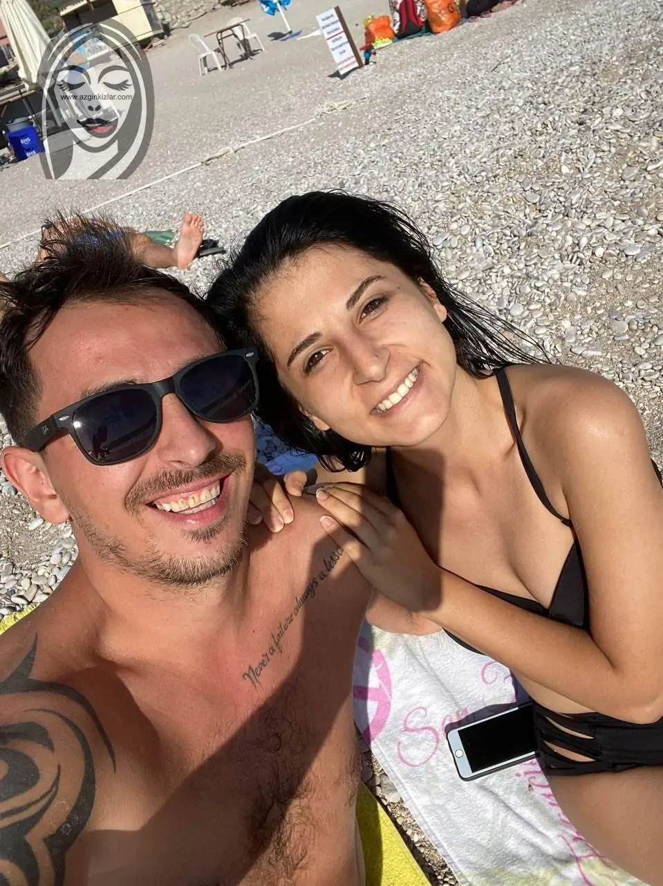 Felaket Kaşar Uçuşlarda - Azgın Kızlar | Türk ifşa ve Türk porno