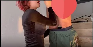 Olgun çift merdiven boşlugunda işi hallediyorlar iyi seyirler dilerim