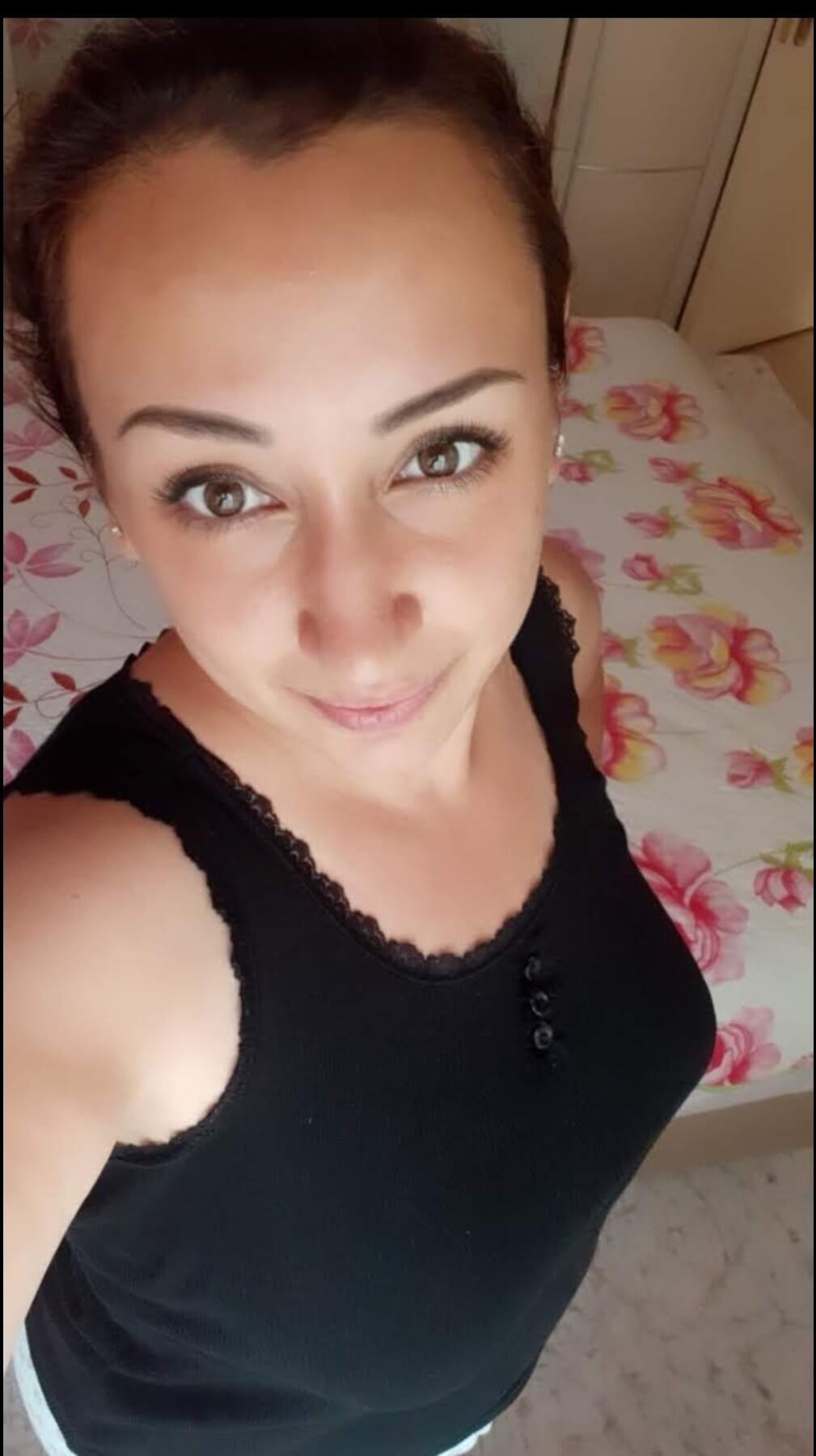 Bursalı Evli Milf Fatma - Efsane! - Utanmaz Kızlar | Türk İfşa, Reklamsız İfşa Platformu